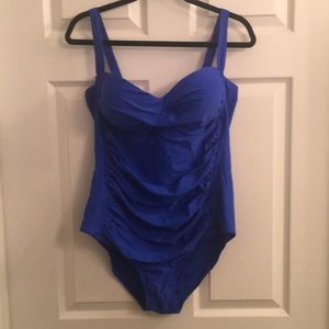 One piece swimsuit - push up bra inside!